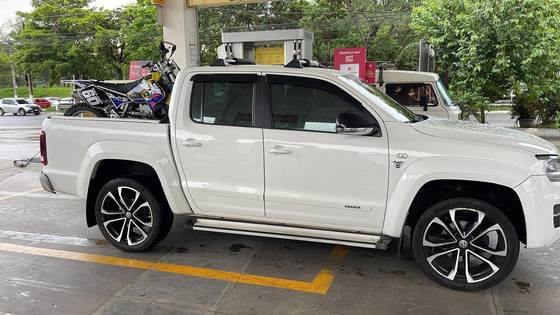 VOLKSWAGEN AMAROK 3.0 V6 TDI DIESEL HIGHLINE CD 4MOTION AUTOMÁTICO